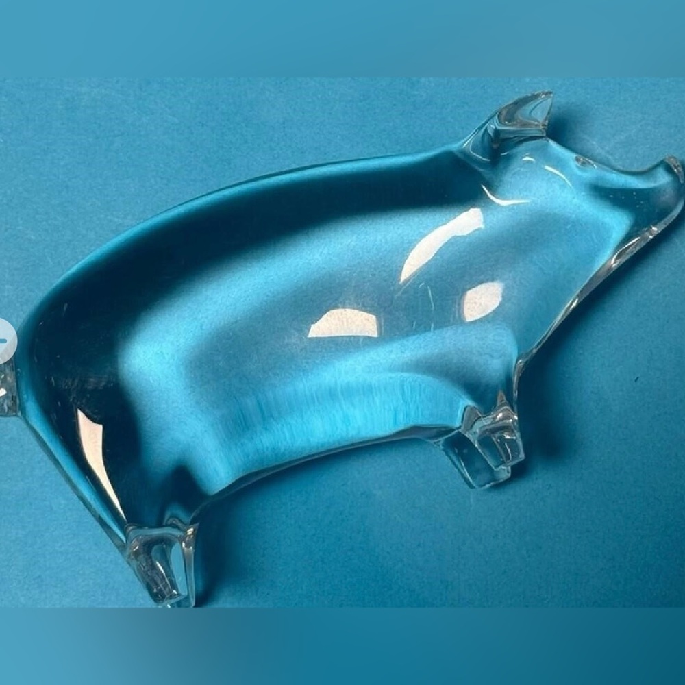 Baccarat  Pig Figurine